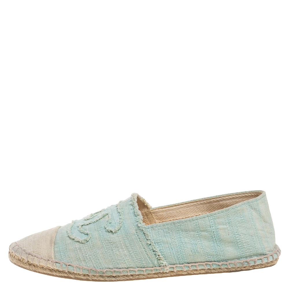 

Chanel Green/White Canvas CC Cap Toe Flat Espadrilles Size