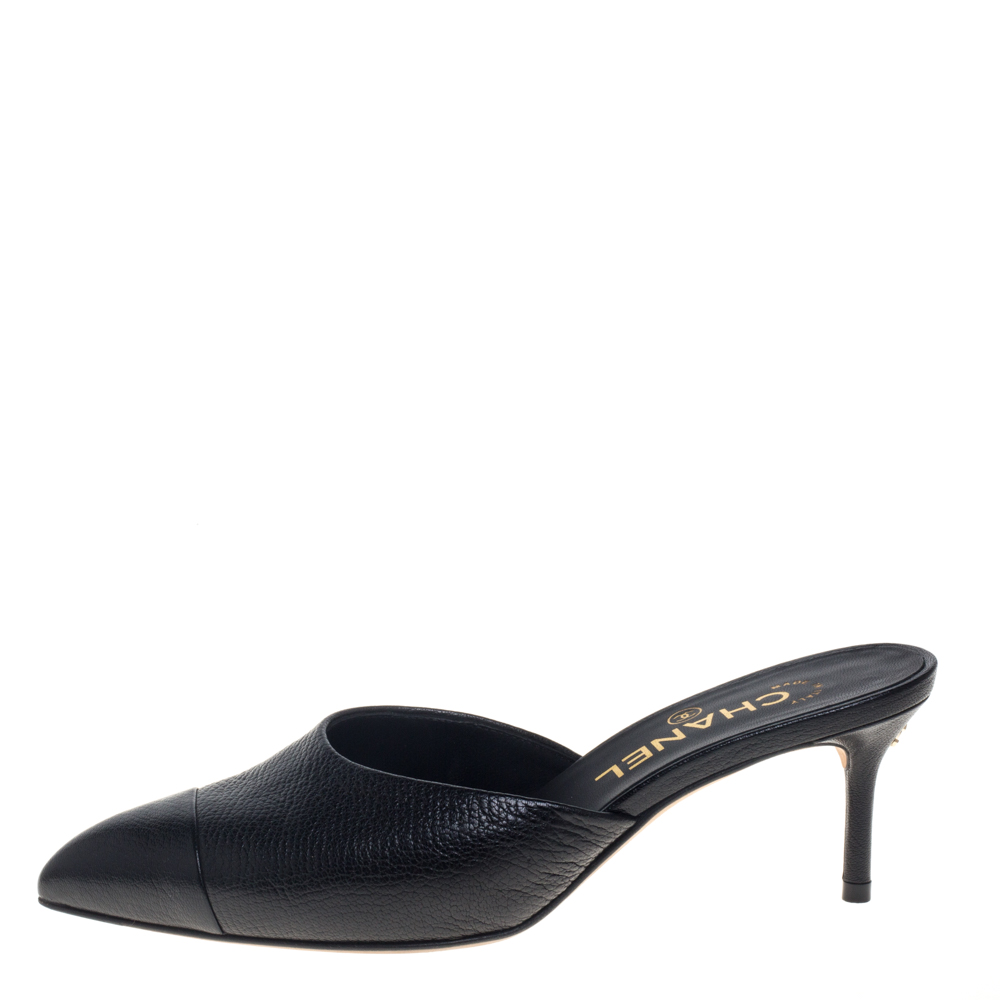 

Chanel Black CC Leather Runaway Mule Sandals Size