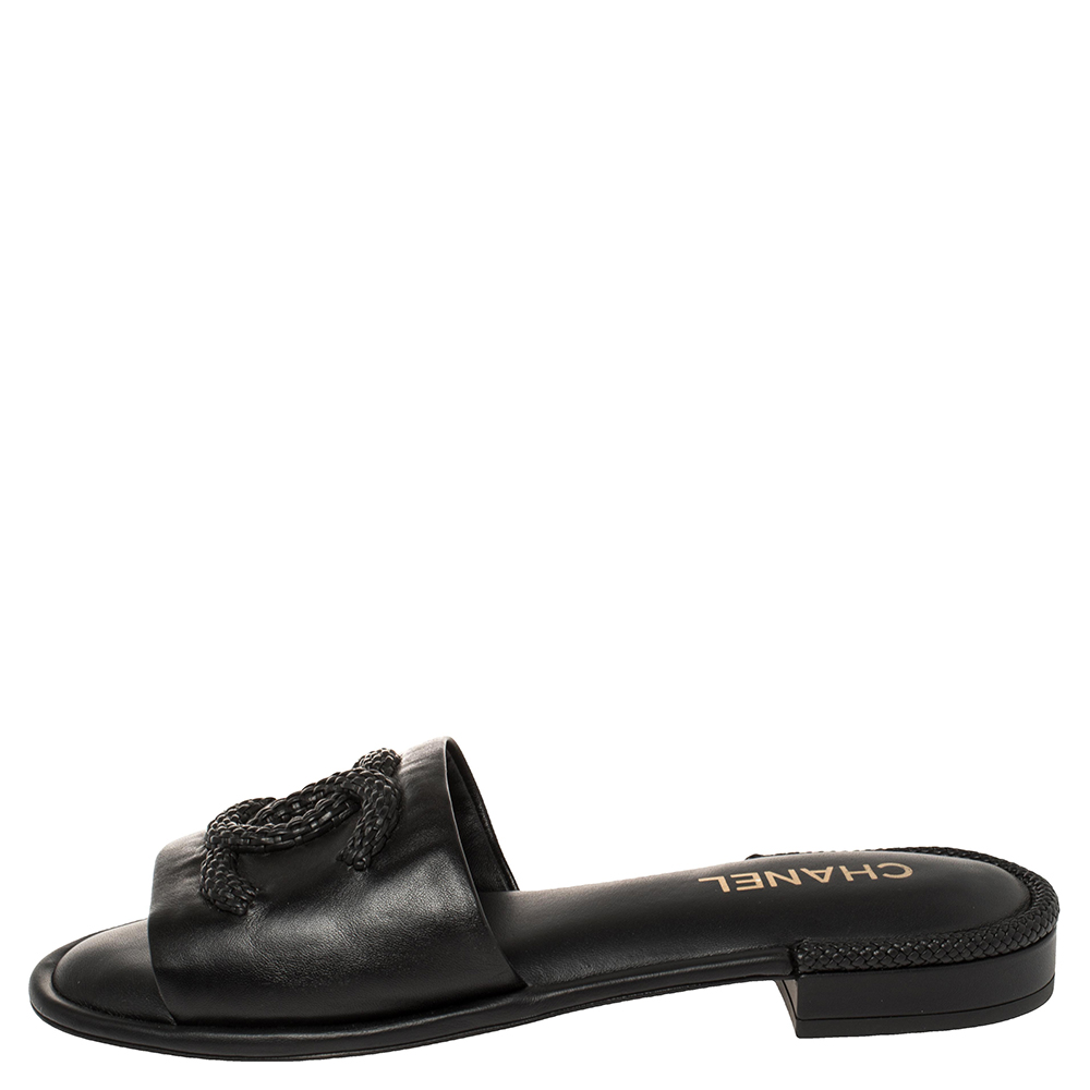 

Chanel Black Leather CC Slide Sandals Size