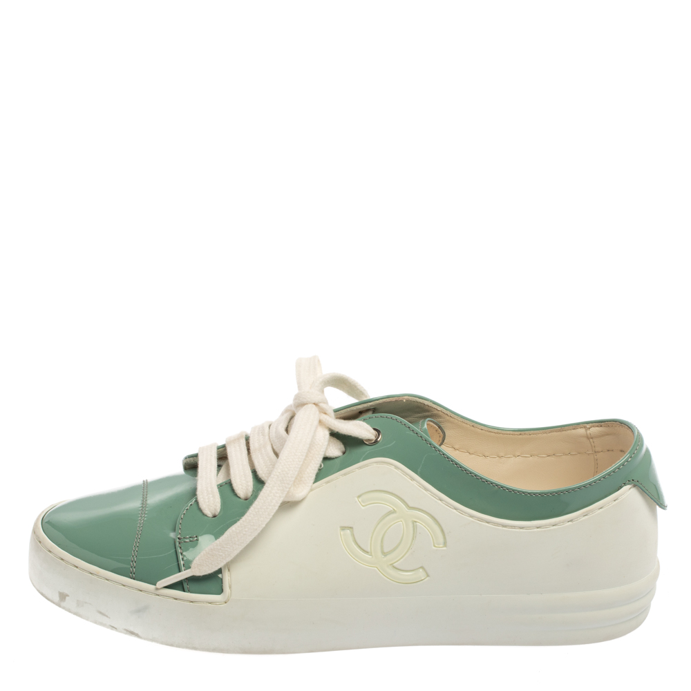 

Chanel Green/White Rubber And Patent Leather CC Low Top Sneakers Size
