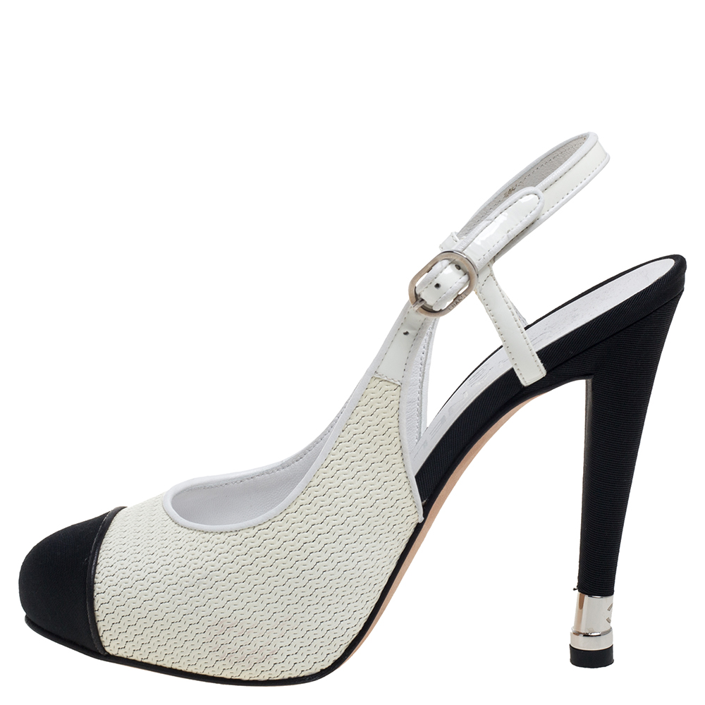 

Chanel Black/White Leather Cap Toe Slingback Pumps Size