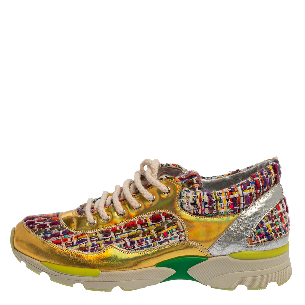 

Chanel Multicolor Tweed Fabric And Holographic Leather CC Low Top Sneakers Size