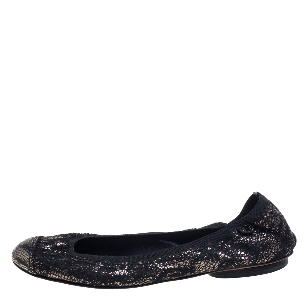 

Chanel Metallic Black Fabric Scrunch Ballet Flat Size