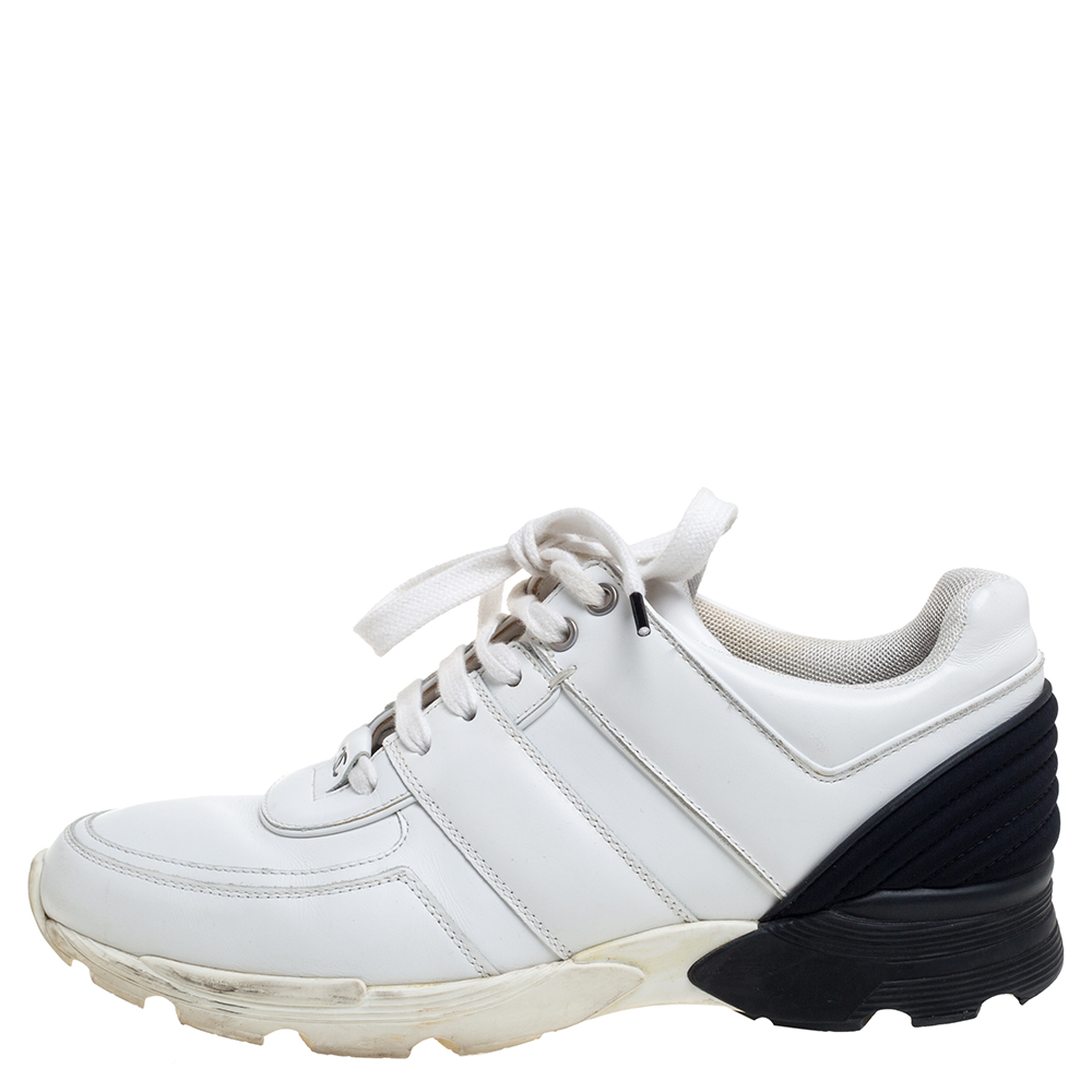 

Chanel White/Black Leather And Fabric CC Low Top Sneakers Size