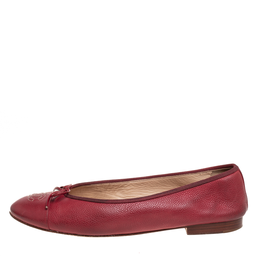 

Chanel Red Leather CC Cap Toe Ballet Flats Size
