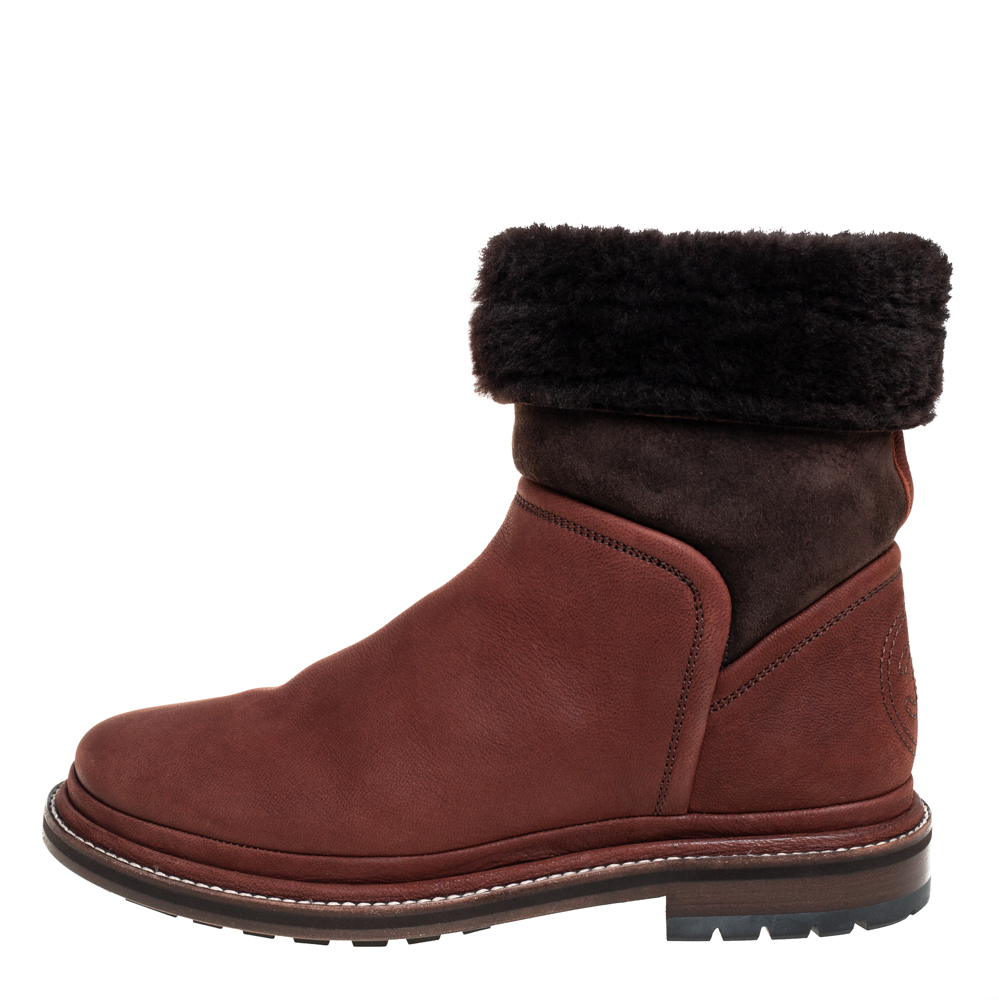 

Chanel Brown Nubuck And Suede Shearling Boots Size