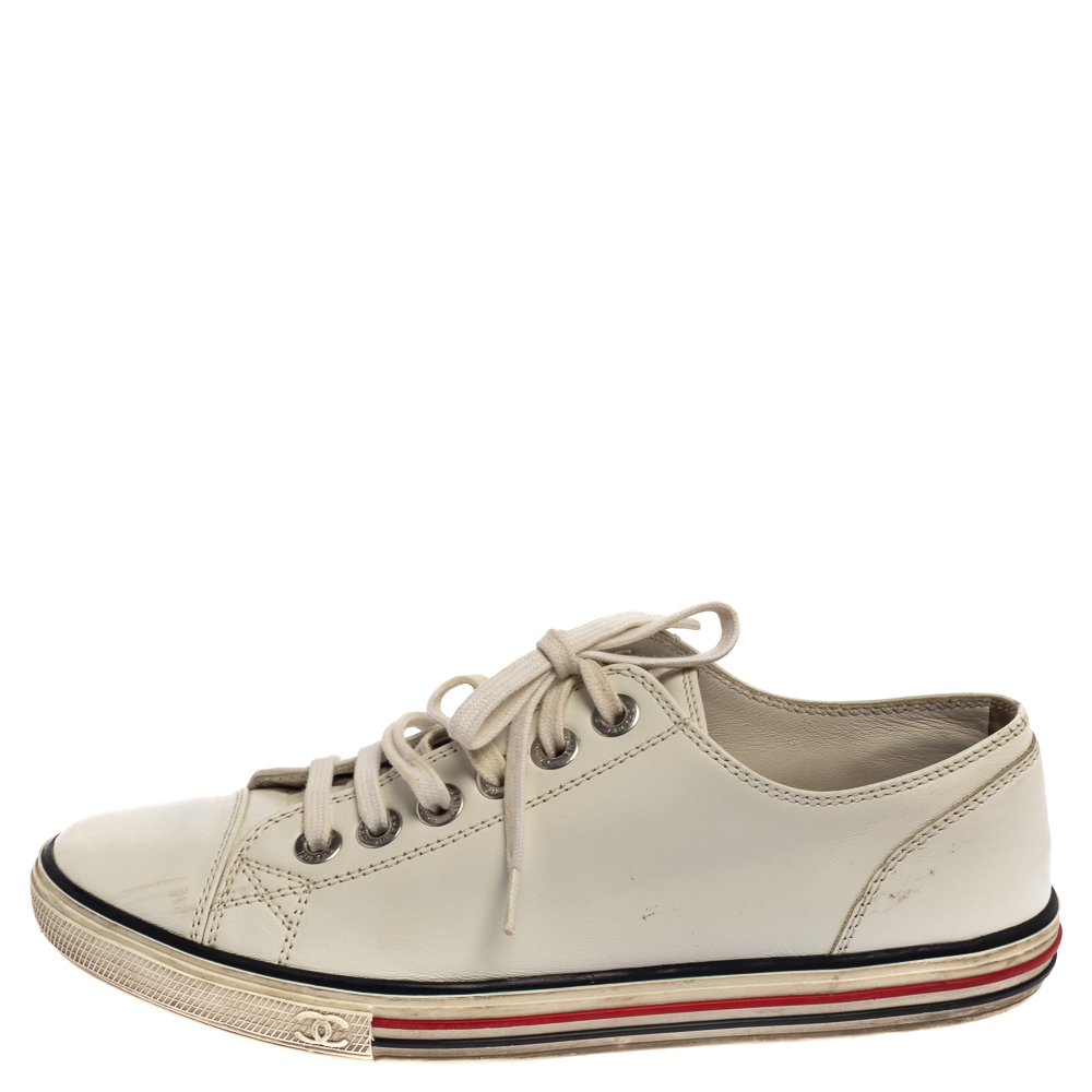 

Chanel White Leather Cap Toe Lace Up Sneaker Size