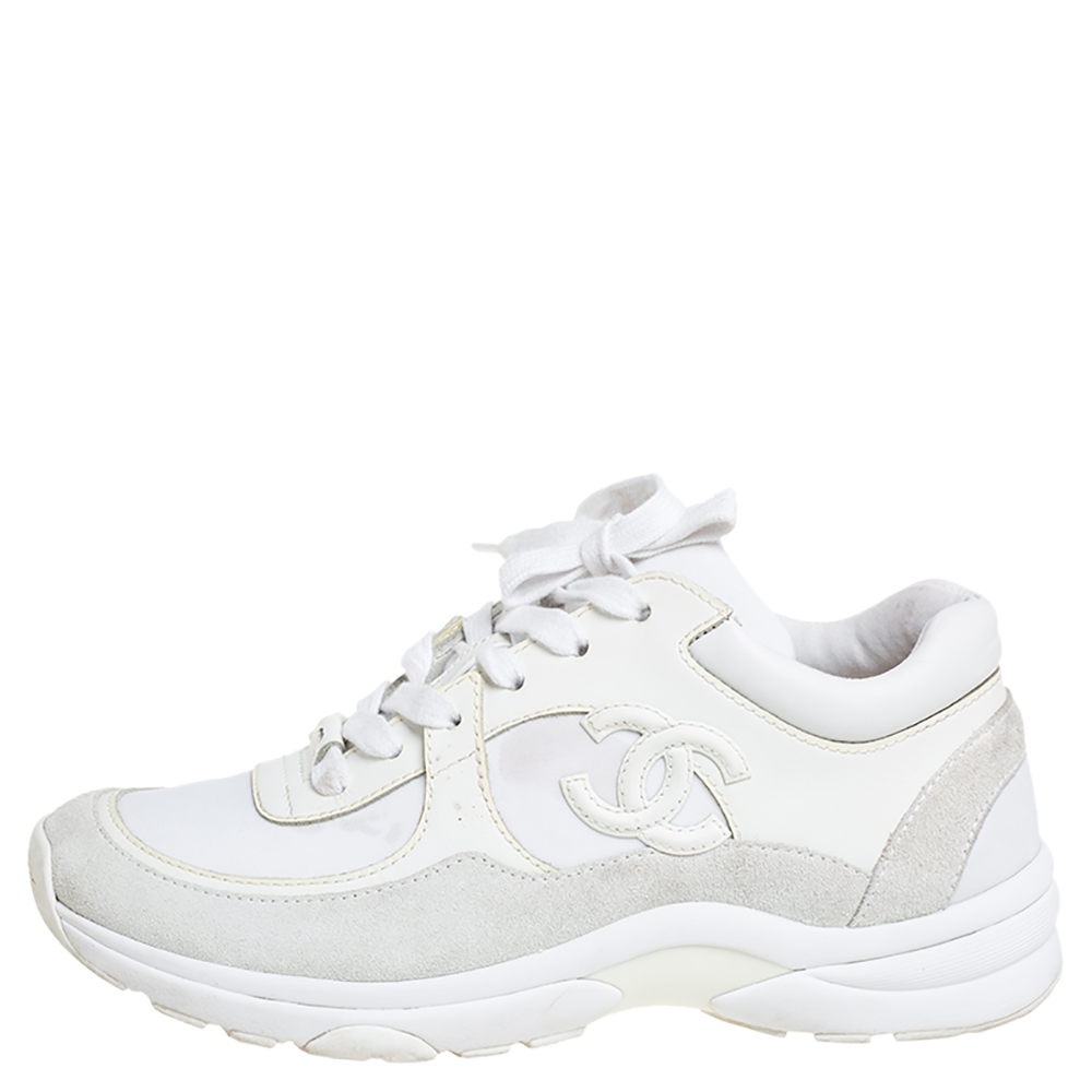 

Chanel White Leather And Nylon CC Low Top Sneakers Size