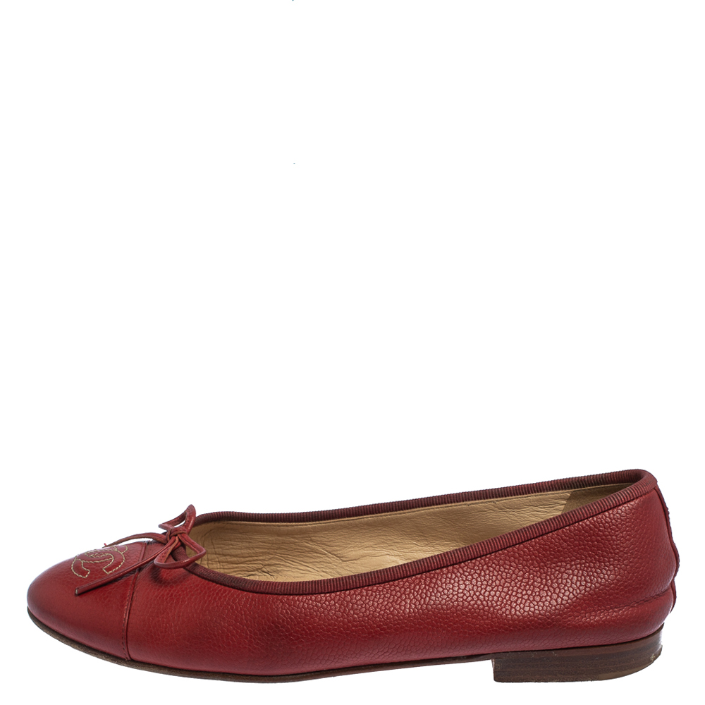 

Chanel Red Leather CC Bow Cap Toe Flats Size