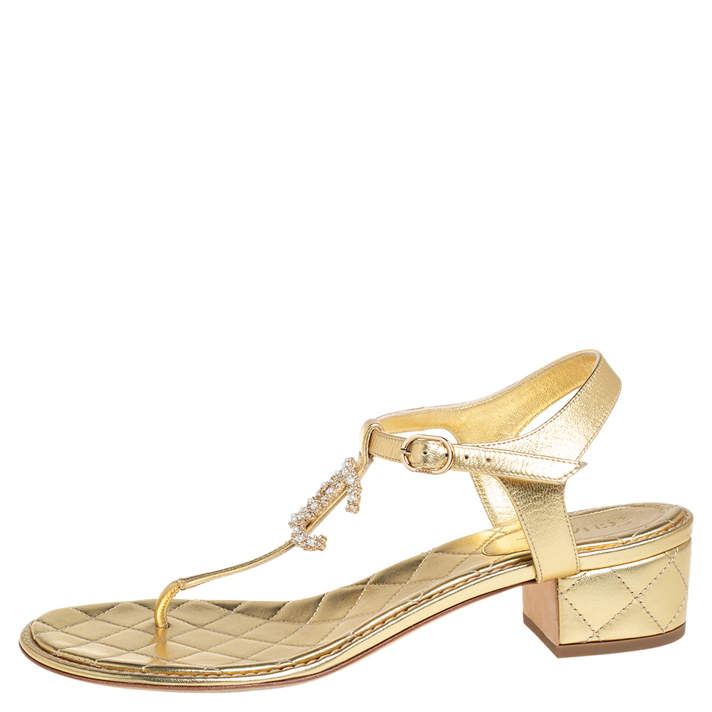 

Chanel Gold Leather Interlocking CC Logo T-Strap Sandals Size