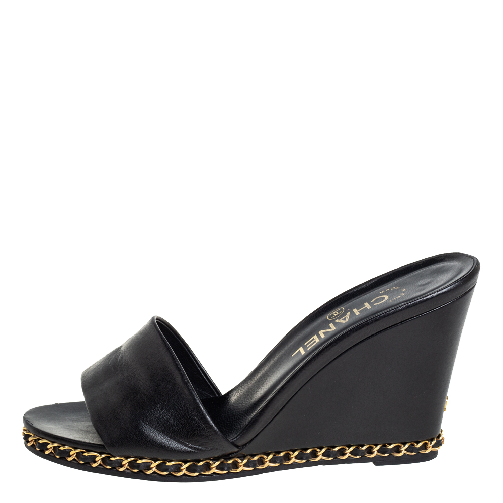 

Chanel Black Leather CC Chain Detail Wedge Open Toe Sandals Size