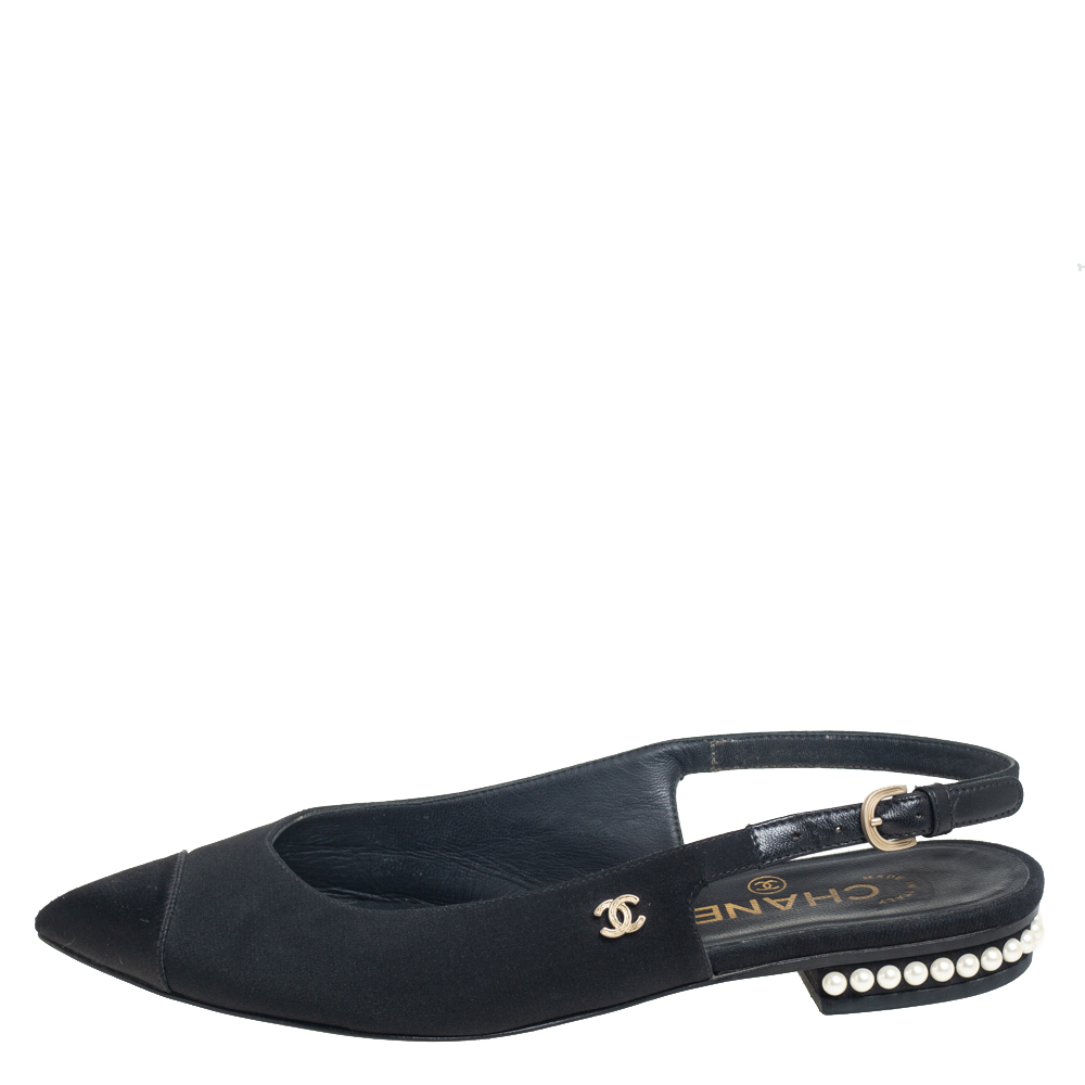 

Chanel Black Satin And Fabric Cap Toe Pearl Slingback Flats Sandals Size