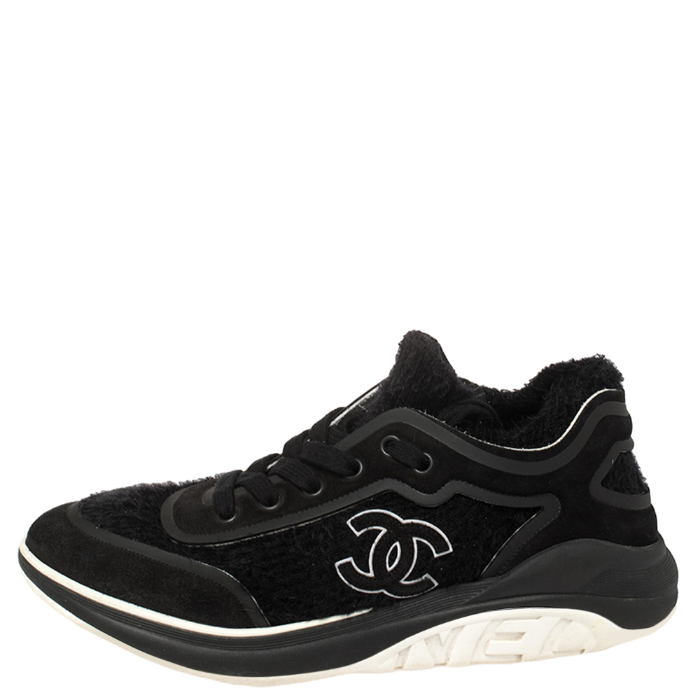 

Chanel Black Suede And Fabric CC Low Top Sneakers Size