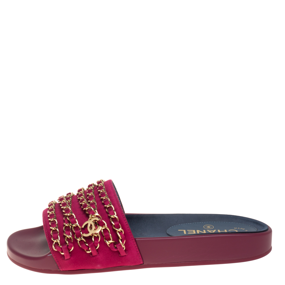 

Chanel Majenta Satin Tropiconic Chain Link Slide Size, Pink