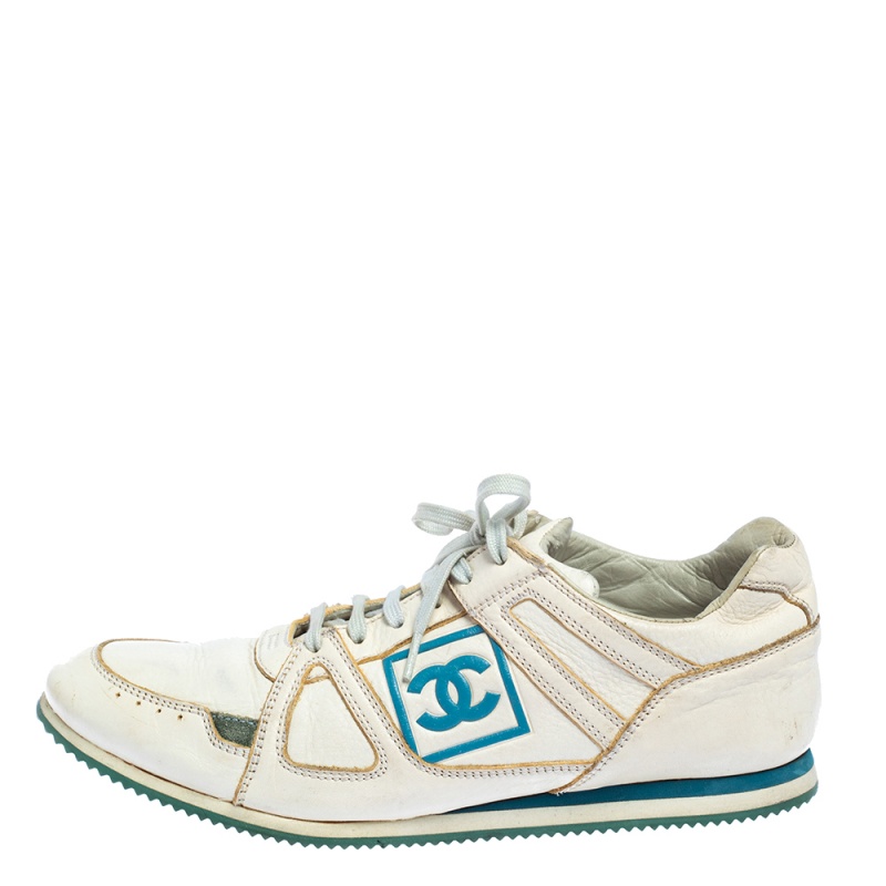 

Chanel White Leather Lace Up Sneakers Size