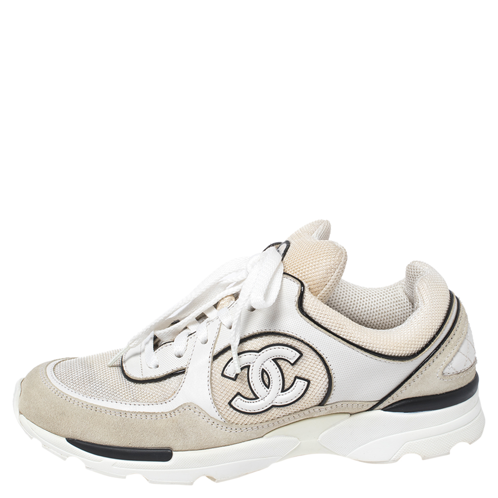 

Chanel White Mesh And Suede CC Low-Top Sneakers Size