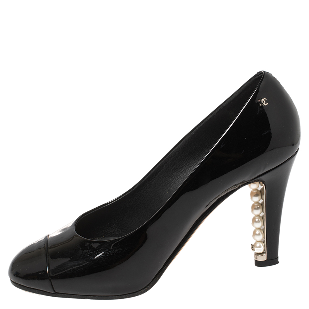 

Chanel Black Patent Leather Pearl Embellished Pumps Size