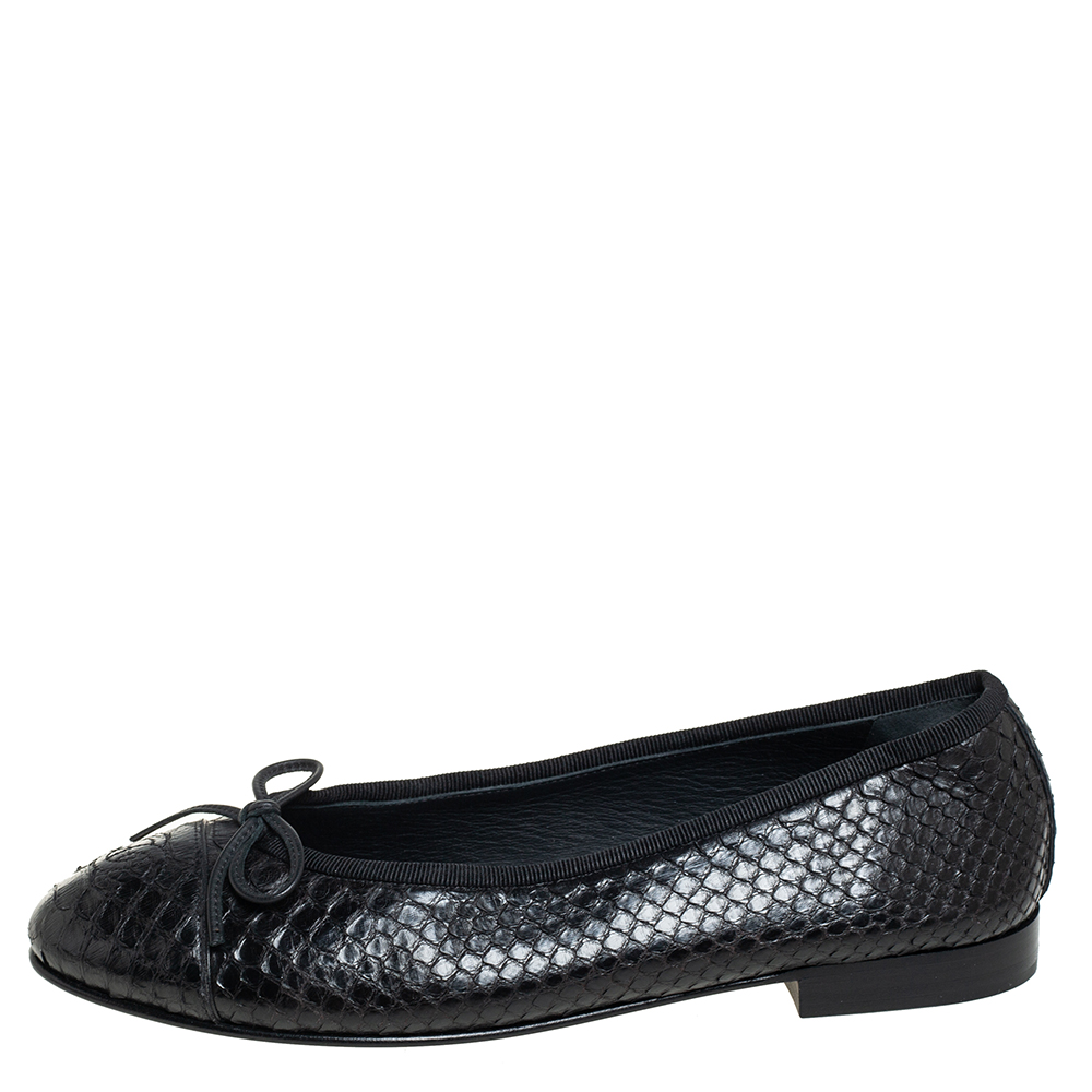 

Chanel Black Python Leather Ballet Flats Size