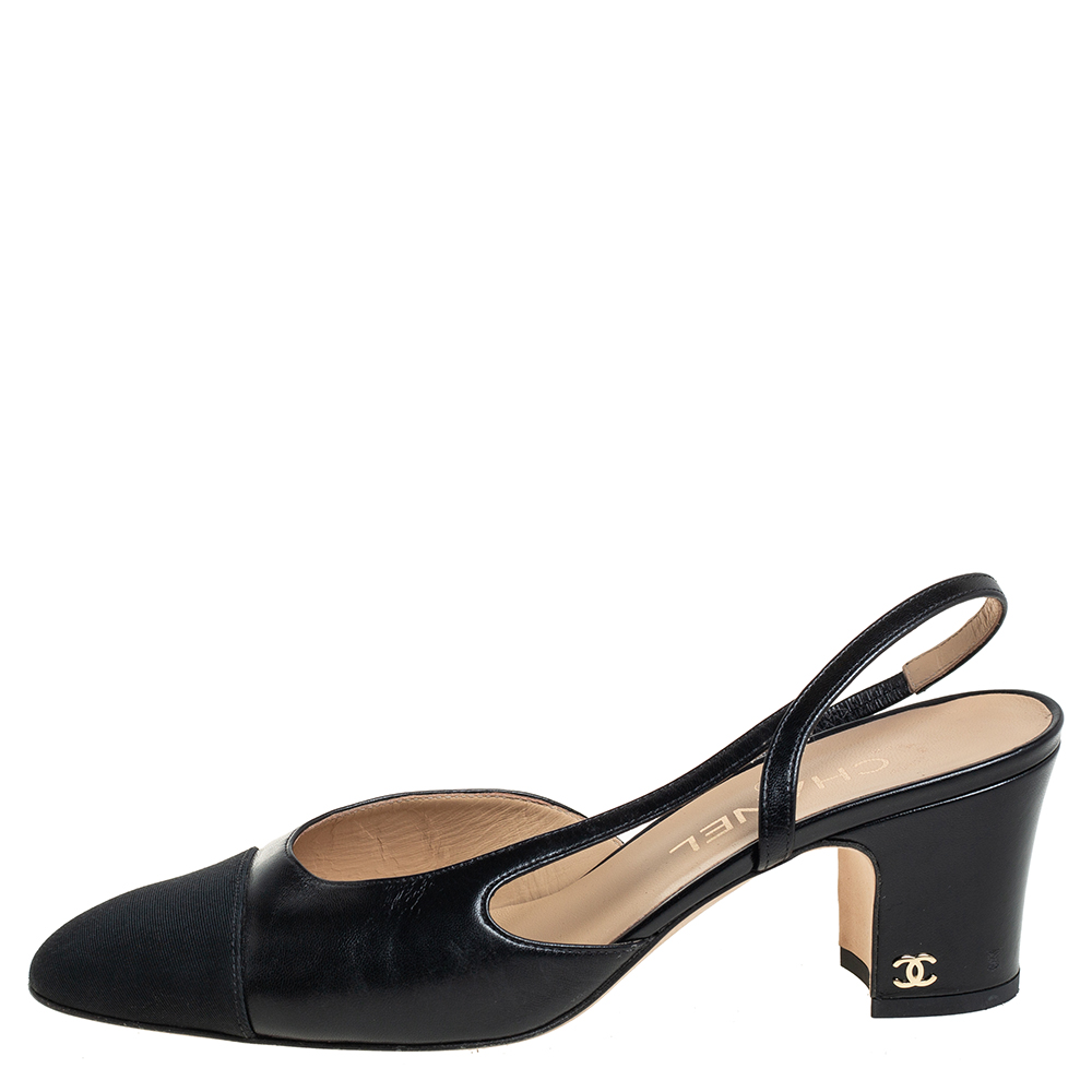 

Chanel Black Fabric And Leather CC Cap Toe Slingback Sandals Size