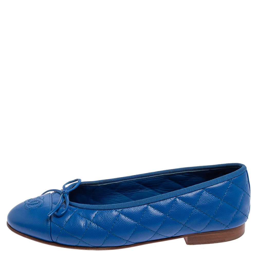 

Chanel Blue Leather CC Ballet Flats Size