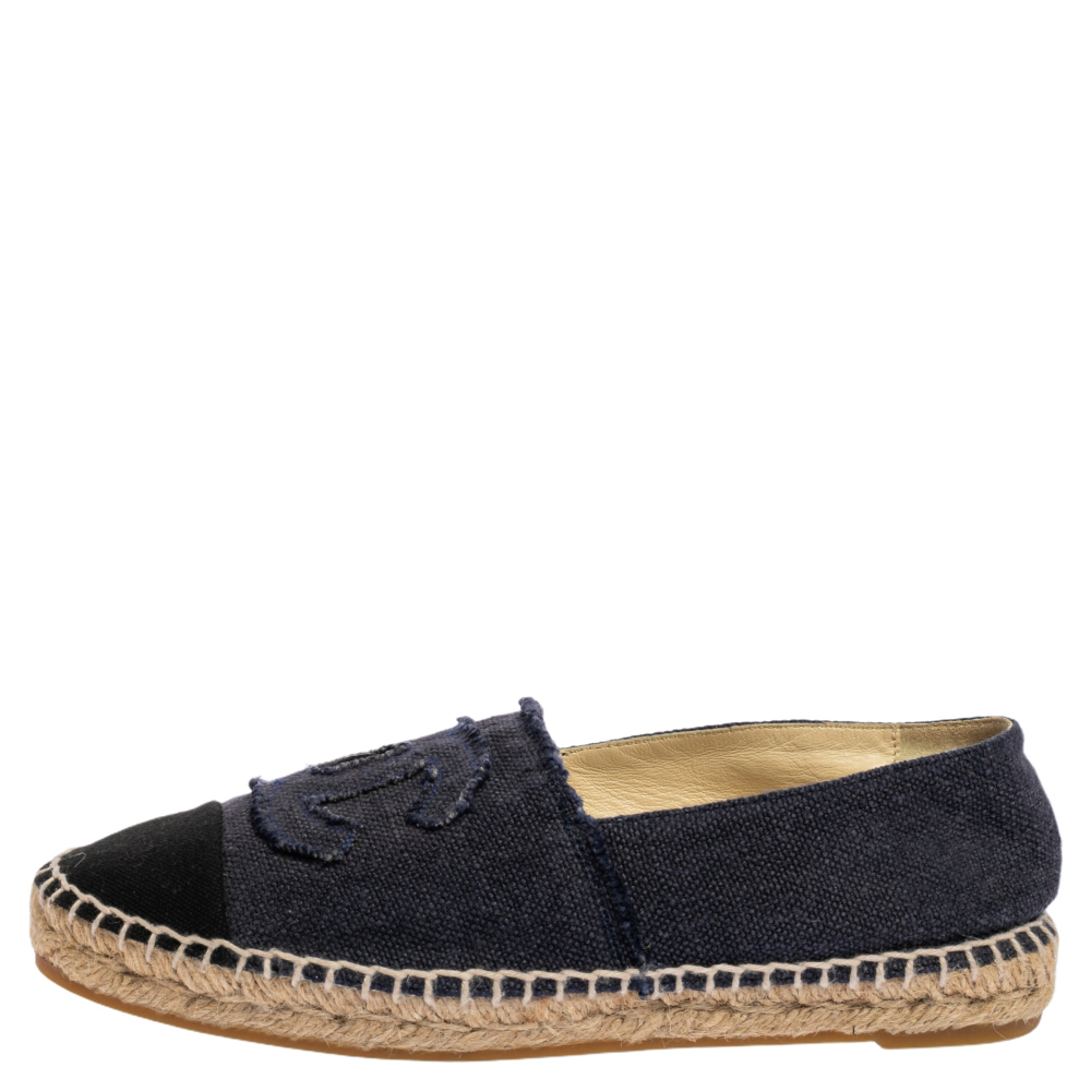 

Chanel Blue/Black Canvas CC Cap Toe Espadrille Flats Size