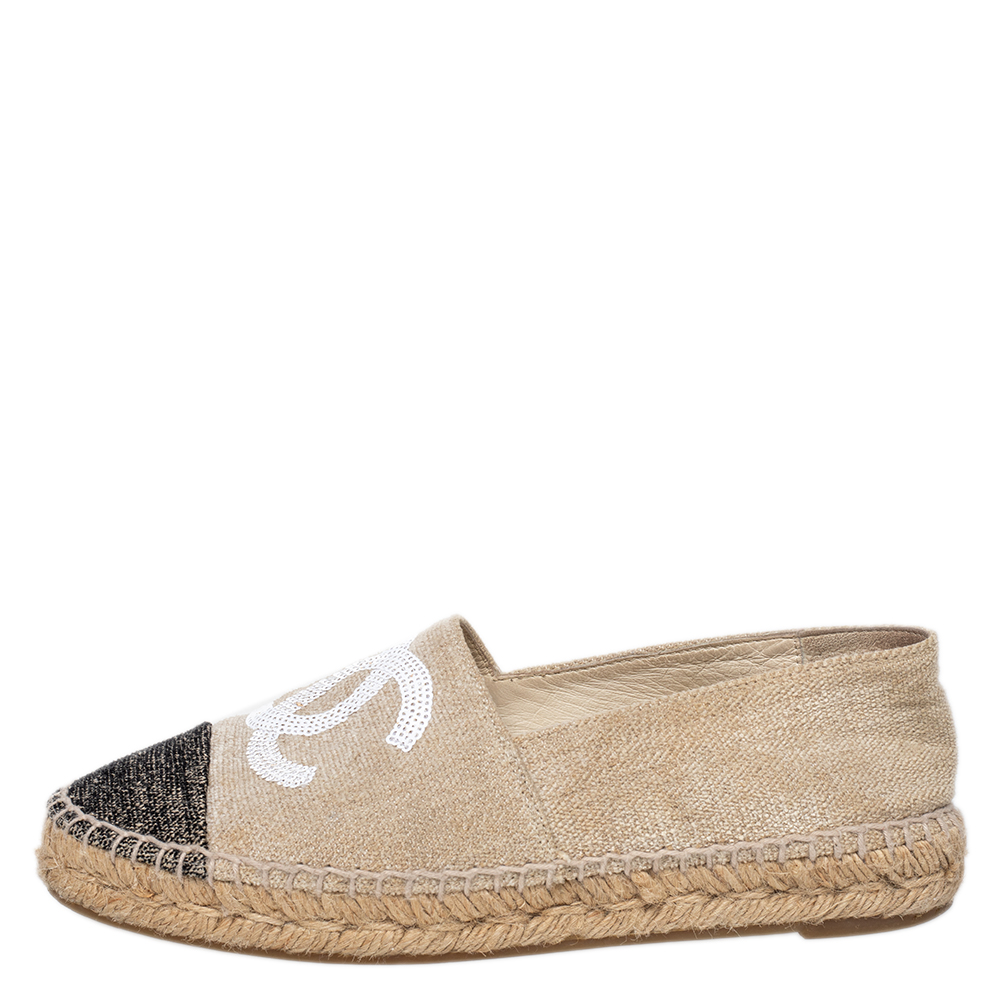 

Chanel Beige/Black Canvas CC Embellished Espadrilles Flats Size
