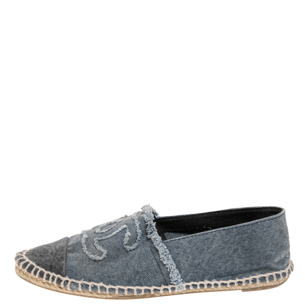 

Chanel Grey Denim CC Espadrille Flats Size