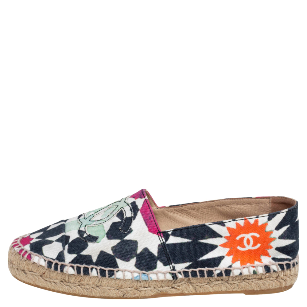 

Chanel Multicolor Print Canvas CC Espadrille Flats Size