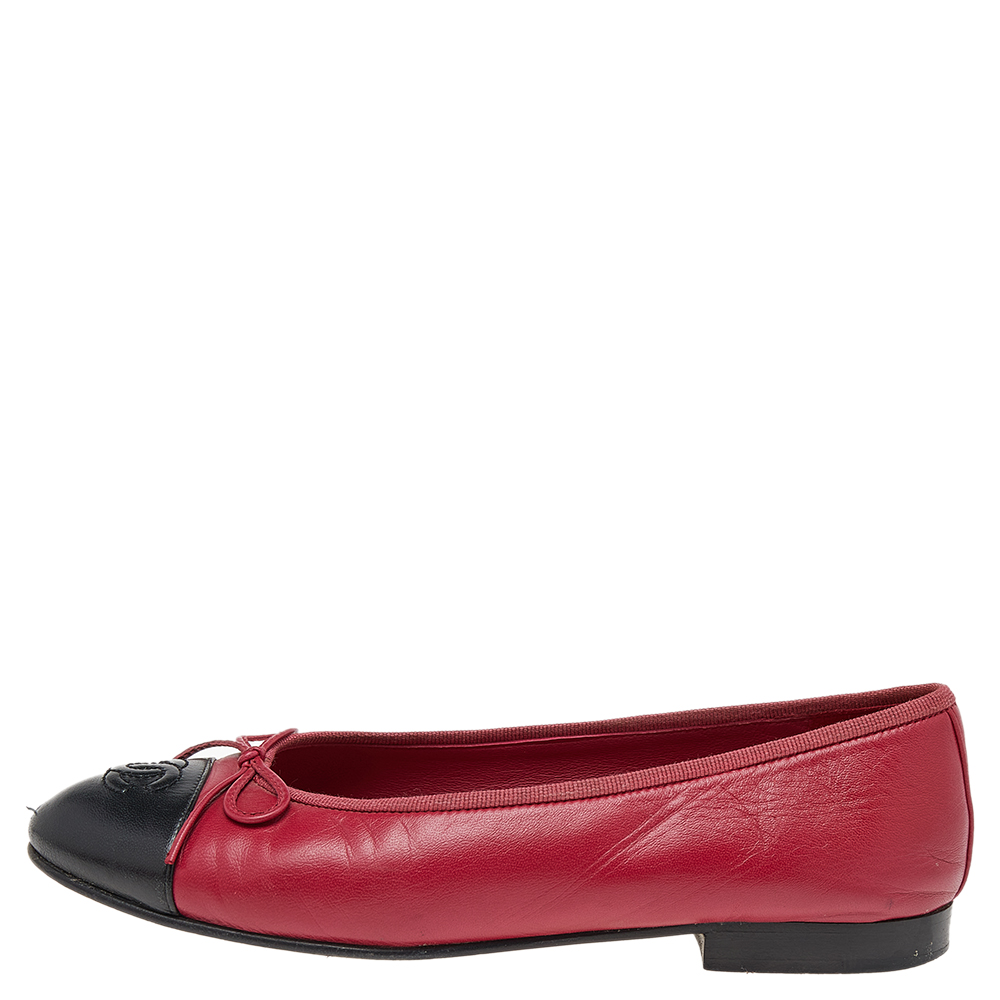 

Chanel Red/Black Leather CC Cap Toe Bow Ballet Flats Size