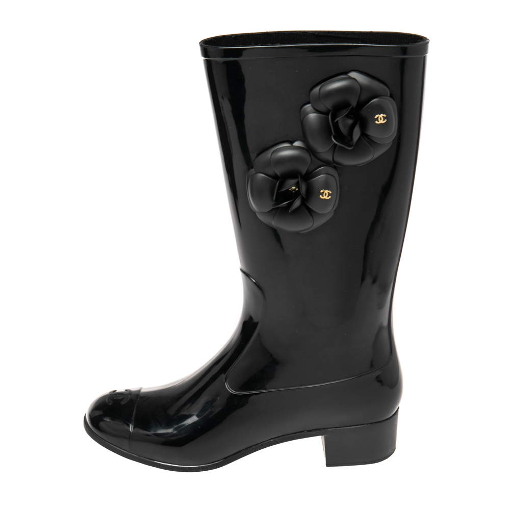 

Chanel Black Camellia Rubber Rain Boots Size