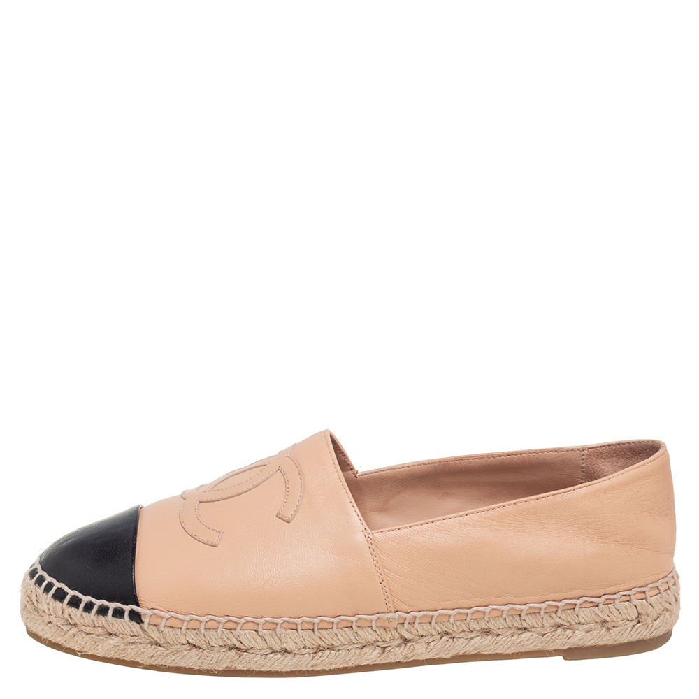 

Chanel Beige-Black Leather CC Cap Toe Espadrilles Flats Size