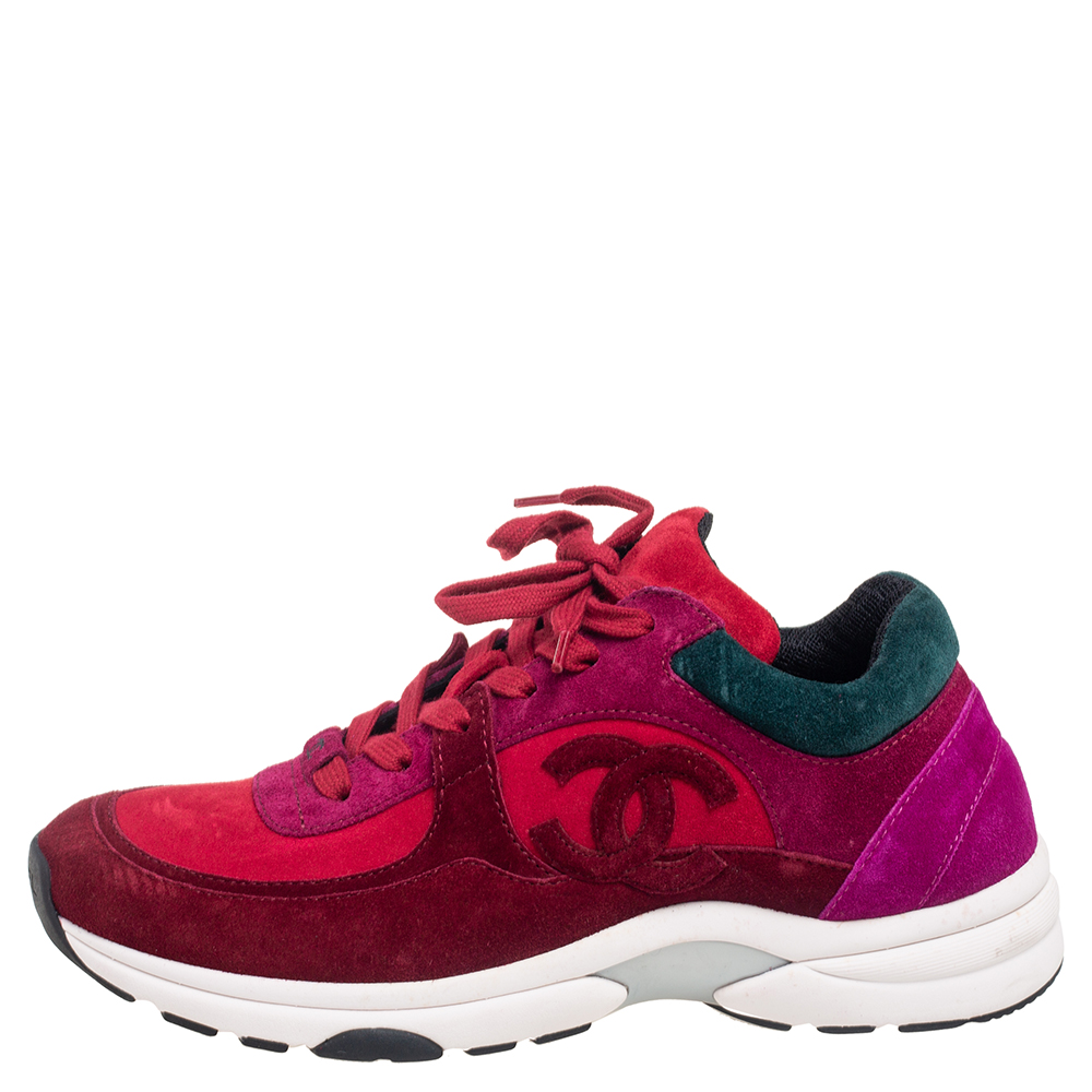

Chanel Multicolor Suede Lace Up Sneakers Size