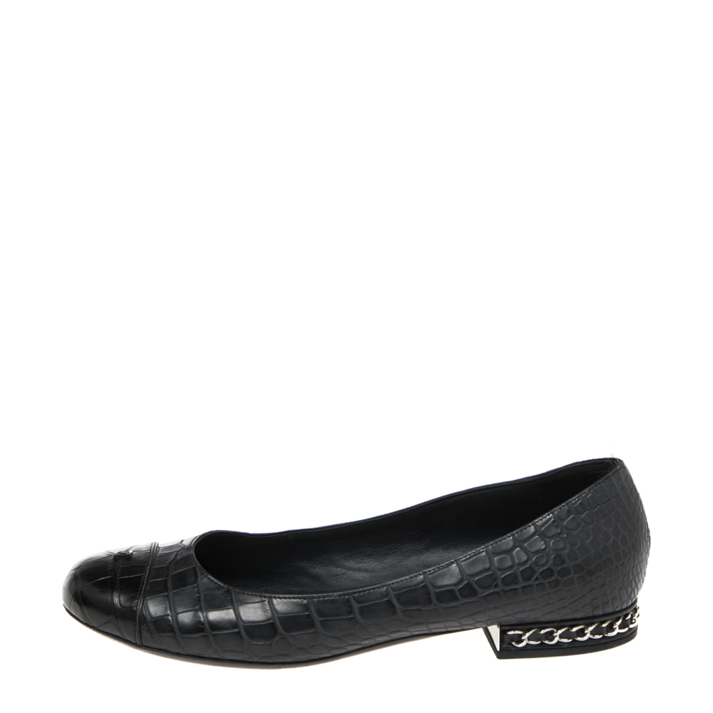 

Chanel Blue/Black Alligator Leather CC Ballet Flats Size