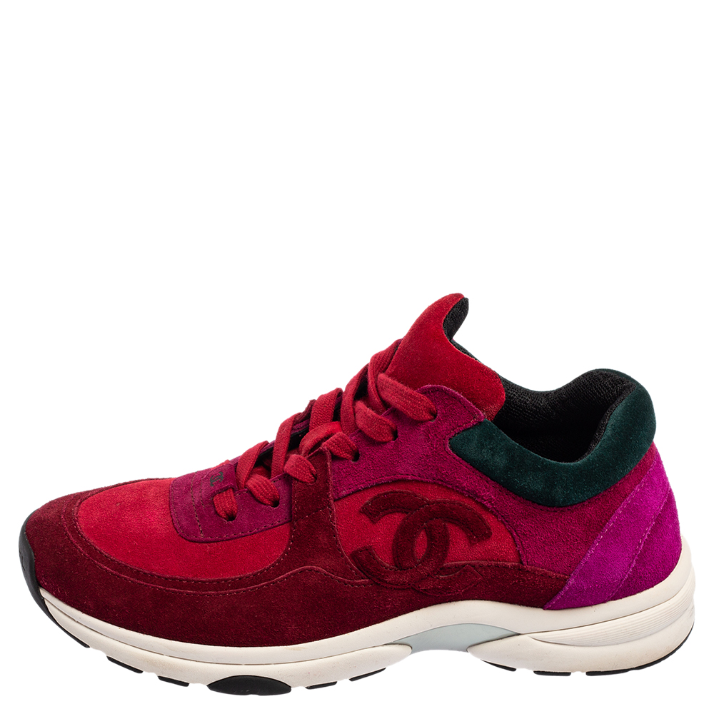 

Chanel Multicolor Suede Lace Up Sneakers Size