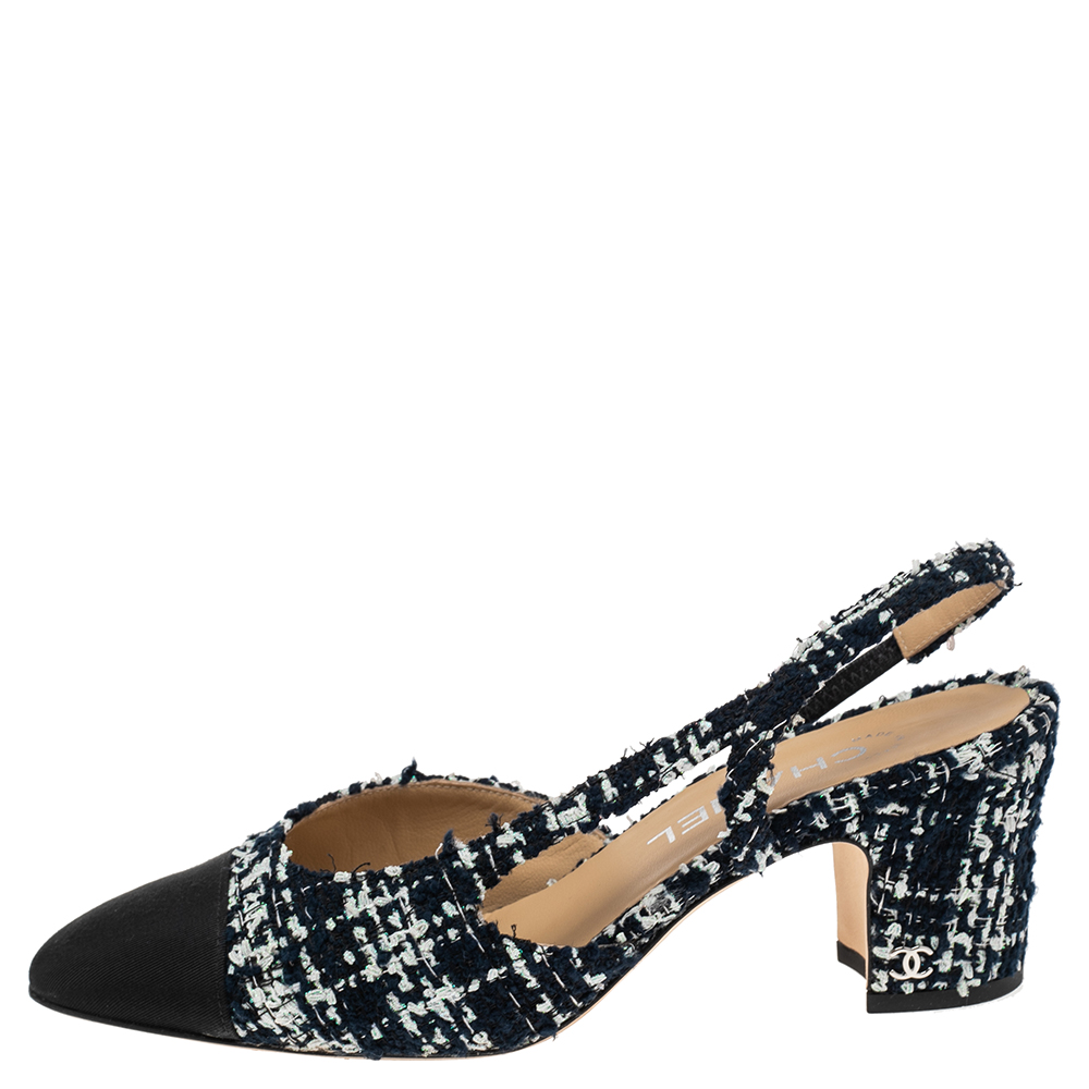 

Chanel Blue/Black Tweed and Fabric CC Slingback Pumps Size