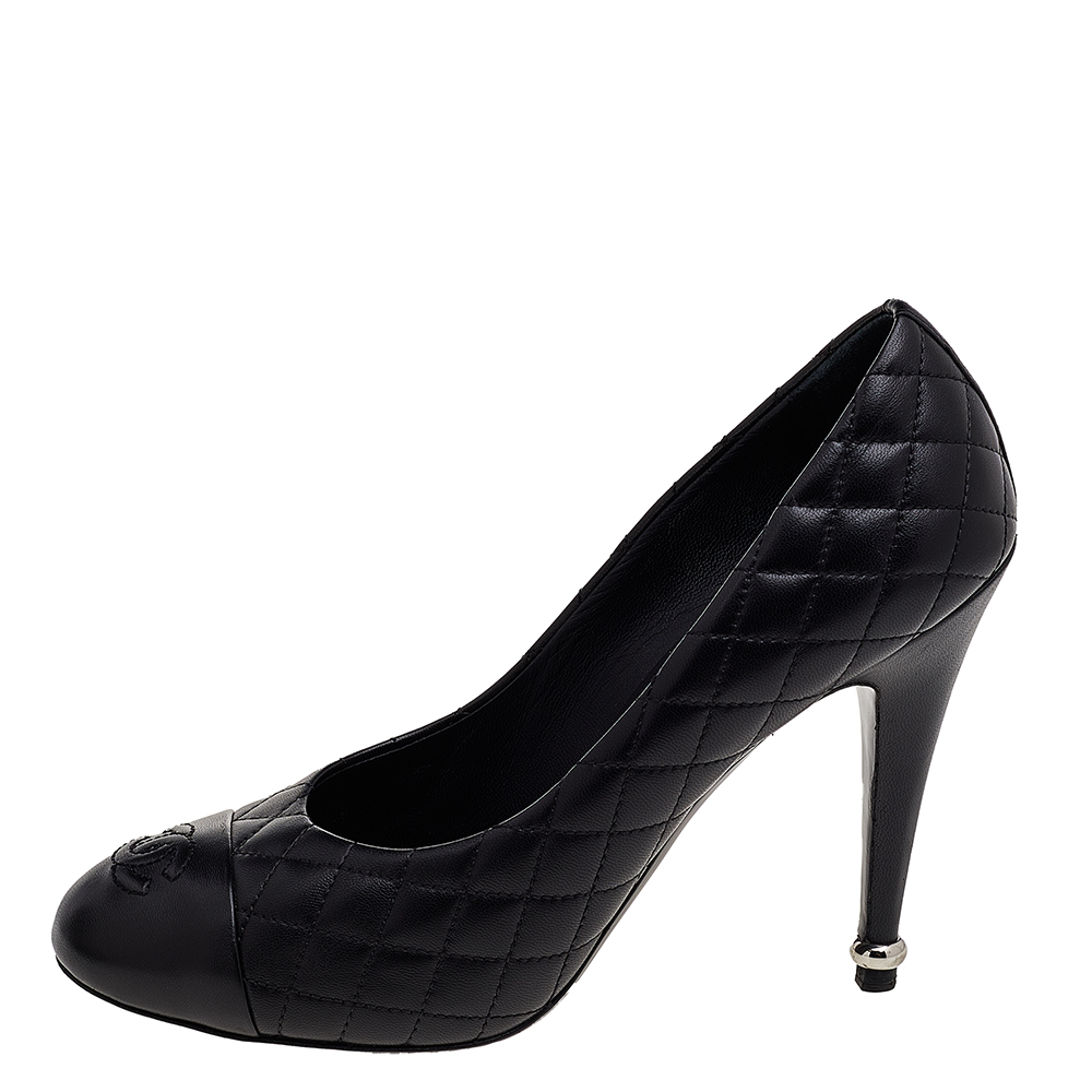 

Chanel Black Quilted Leather CC Cap Toe Pumps Size