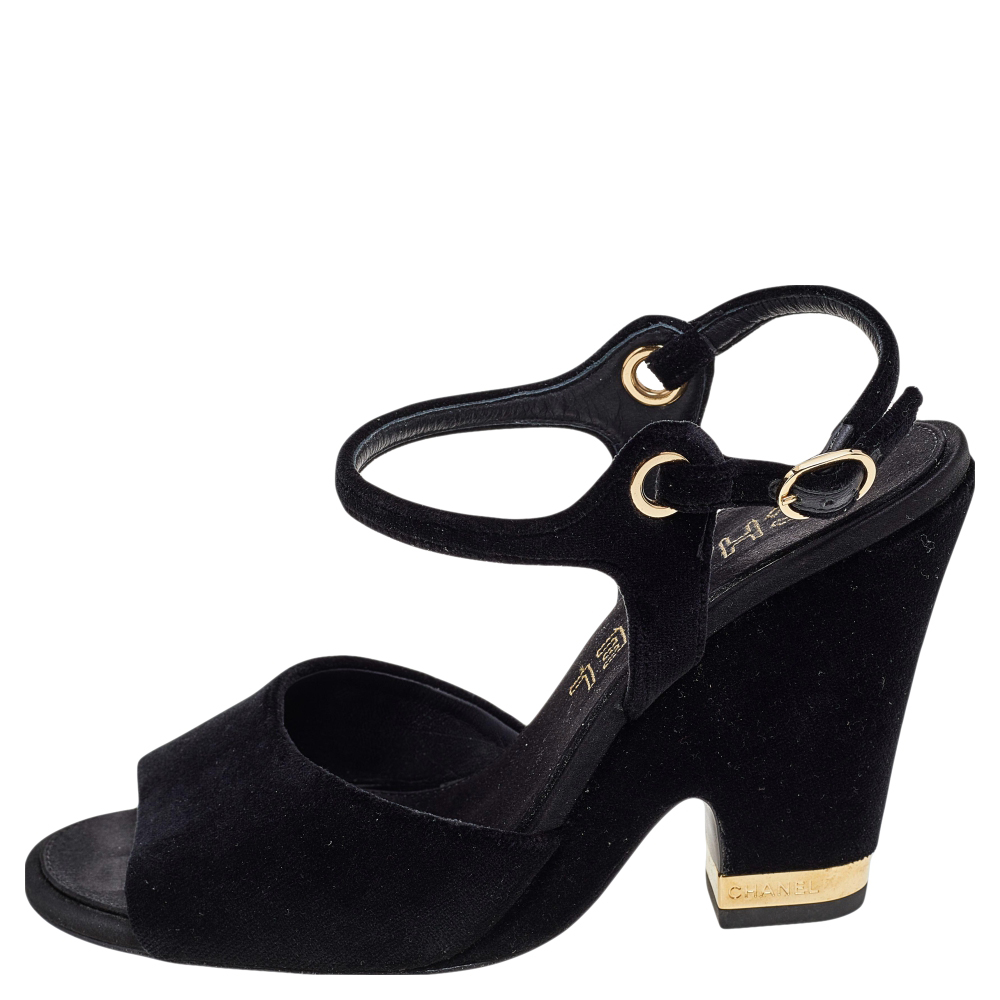 

Chanel Black Velvet Open Toe Slingback Sandals Size