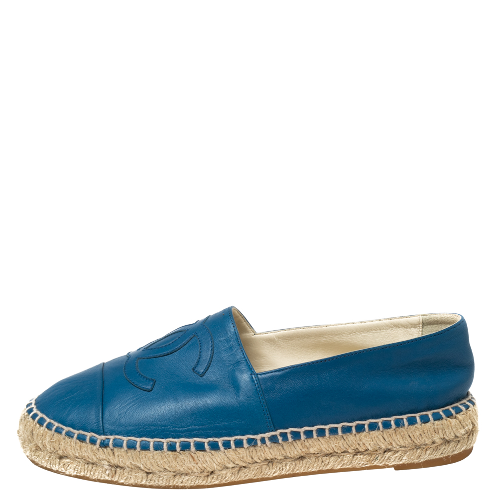 

Chanel Blue Leather CC Espadrille Flats Size
