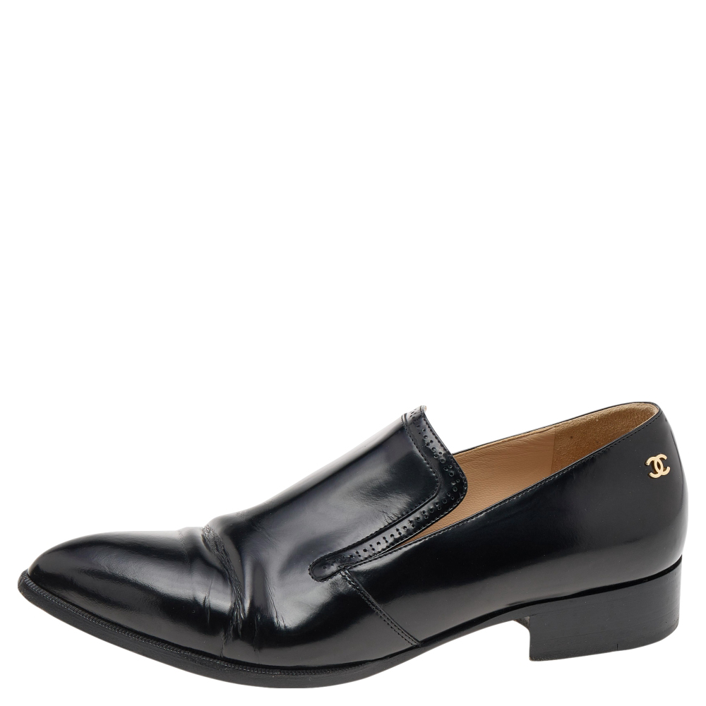 

Chanel Black Patent Leather CC Loafers Size