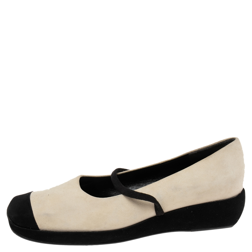 

Chanel Black/White Suede Square Toe Platform Ballet Flats Size