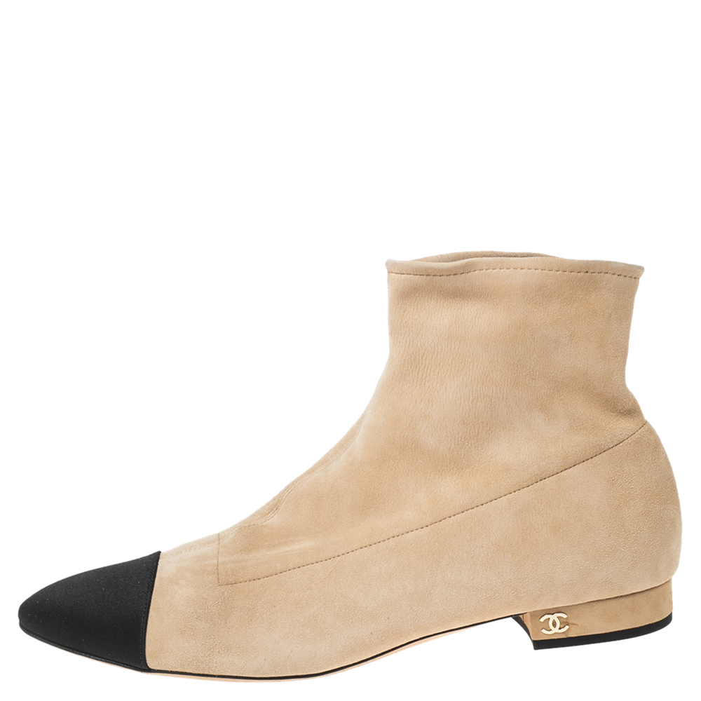 

Chanel Beige/Black Suede and Satin Cap-Toe Ankle Boots Size