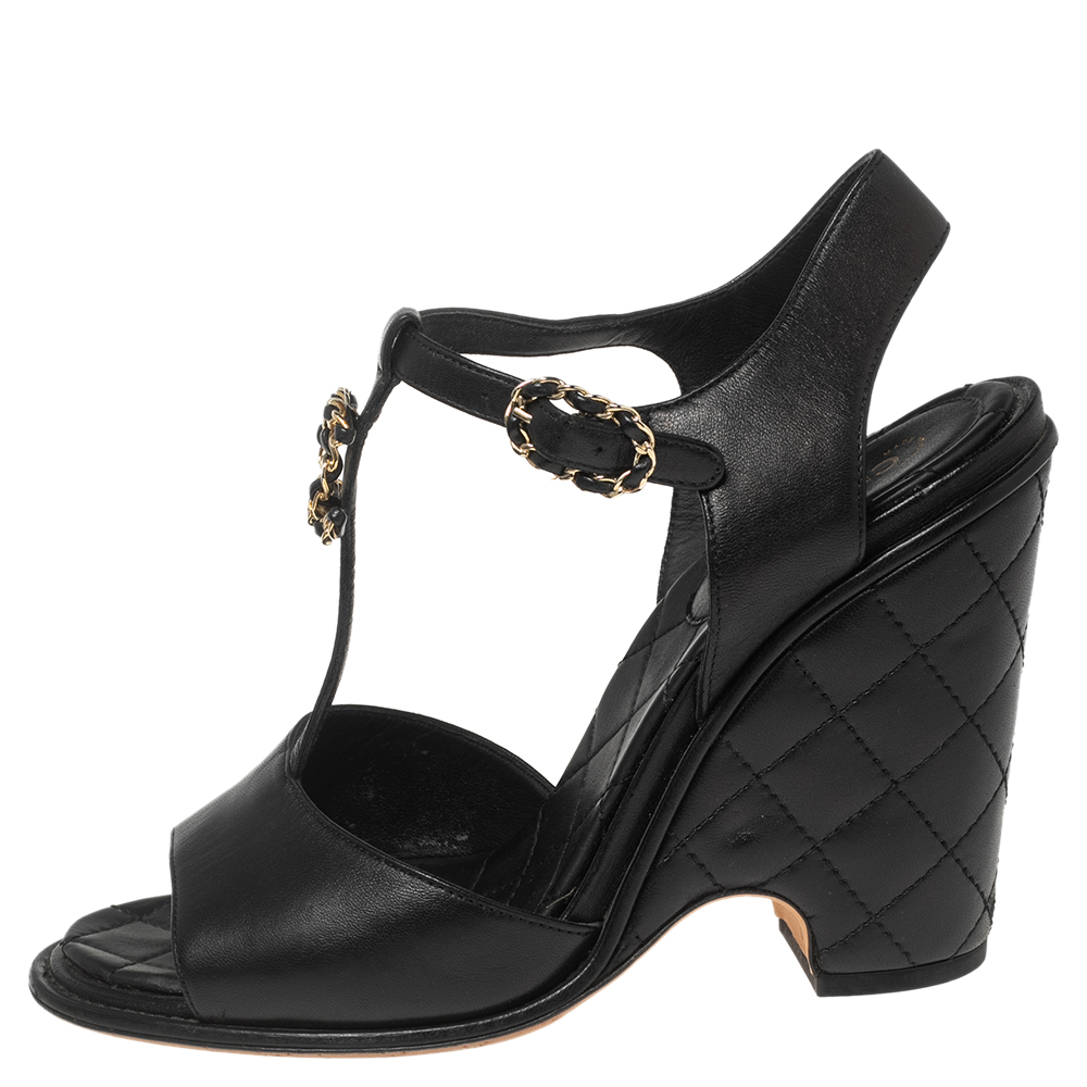 

Chanel Black Quilted Leather CC Chain Wedge Platform Sandals Size