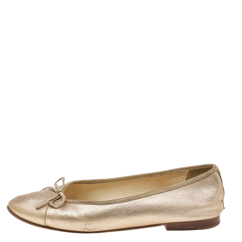 

Chanel Metallic Gold Leather CC Bow Ballet Flats Size