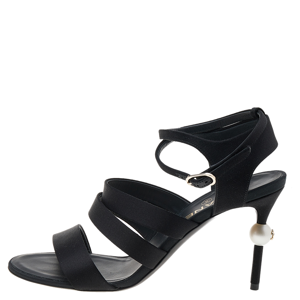 

Chanel Black Satin Pearl Heel Interlocking CC Ankle Strap Sandals Size