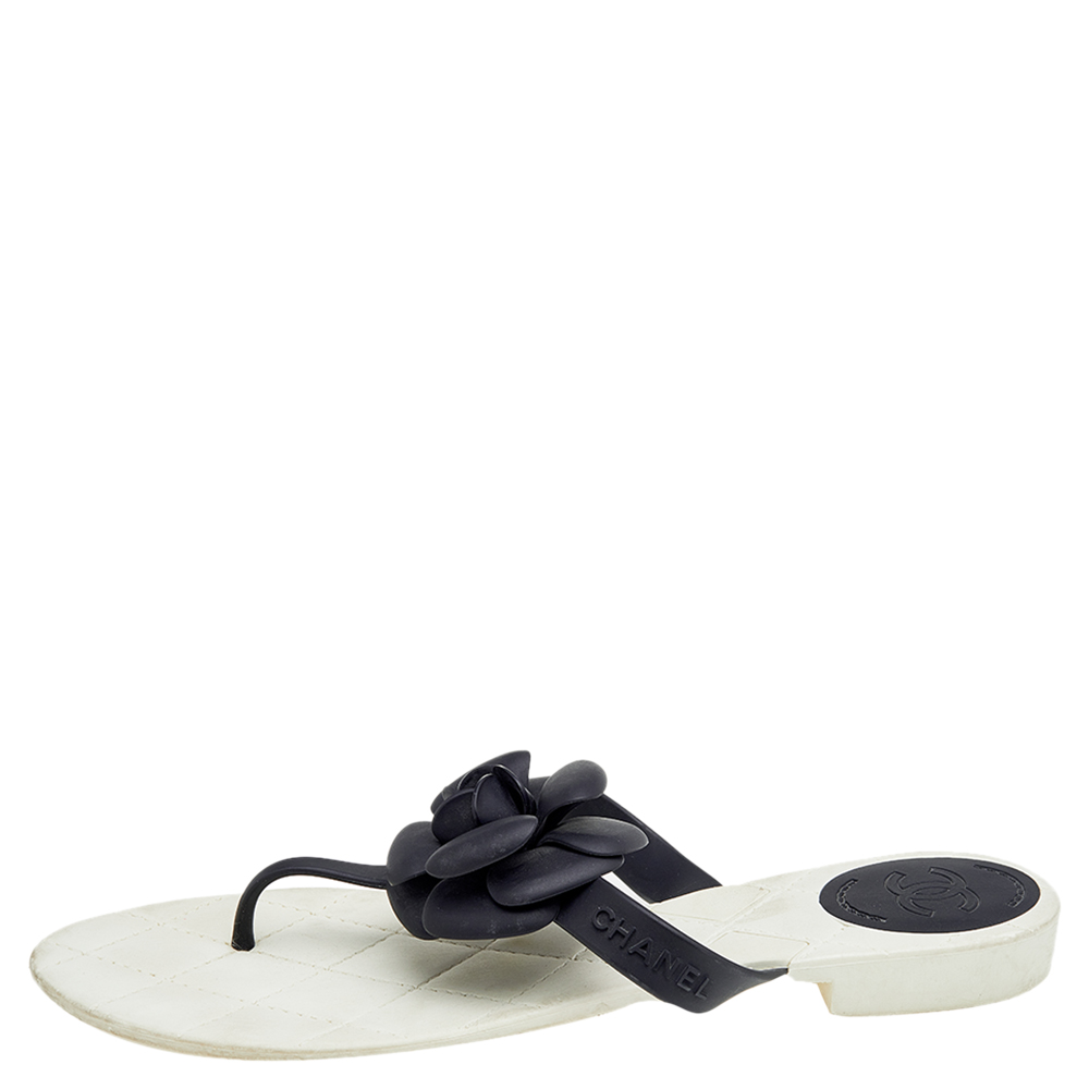 

Chanel Black Jelly Camellia Thong Sandals Size