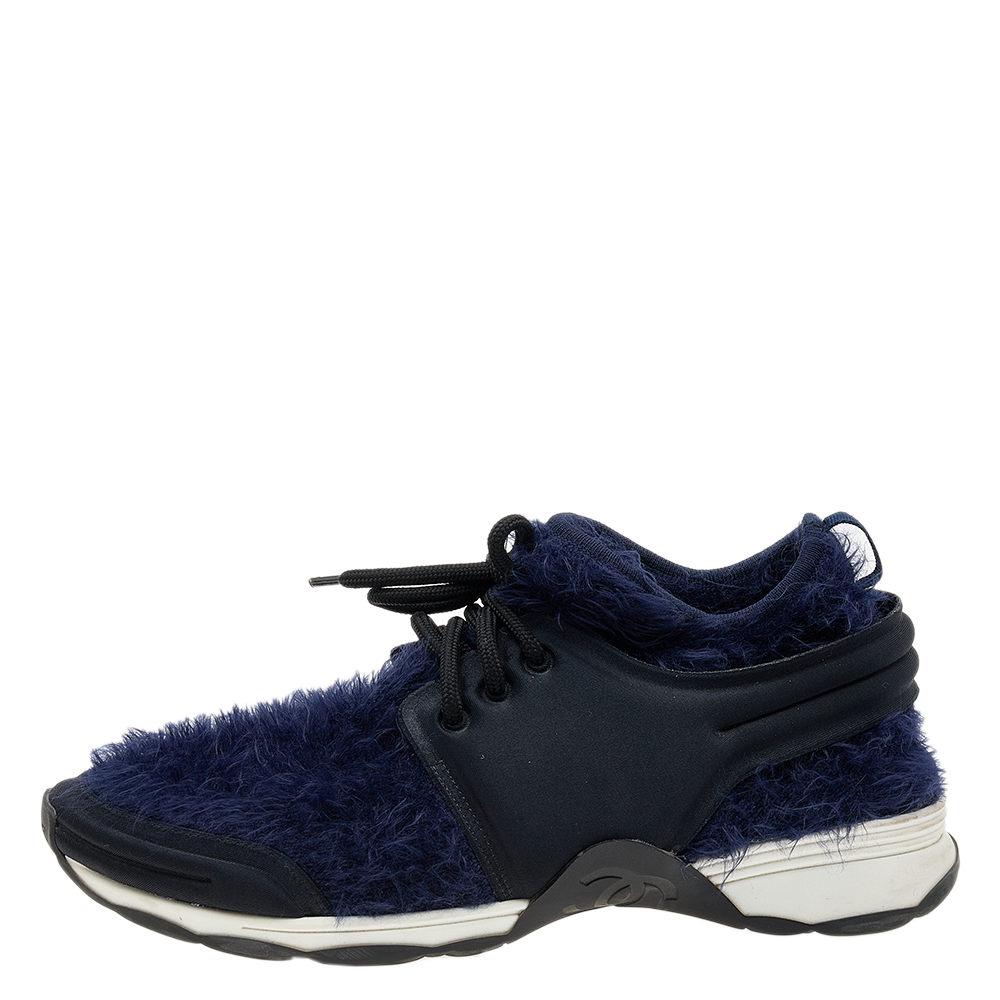 

Chanel Navy Blue/Black Faux Fur and Satin CC Low Top Sneakers Size