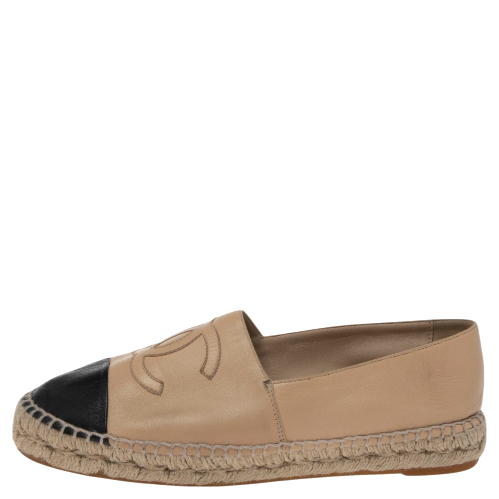 

Chanel Beige/Black Leather CC Cap Toe Espadrilles Size