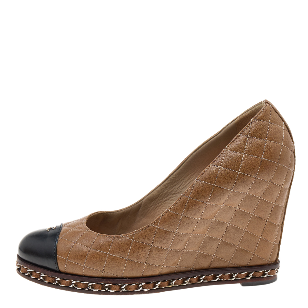 

Chanel Brown/Black Quilted Leather Escarpins Wedge Pumps Size