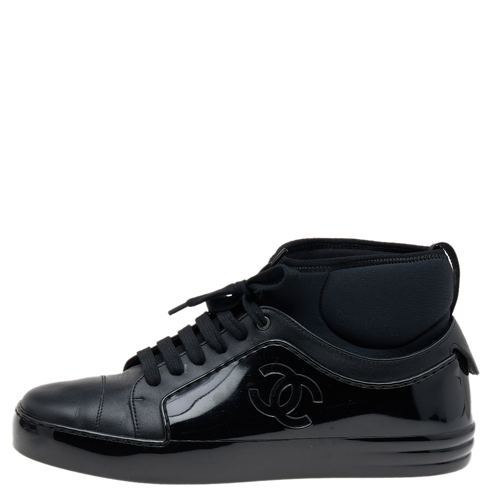 

Chanel Black Rubber And Leather CC Mid Top Lace up Sneakers Size