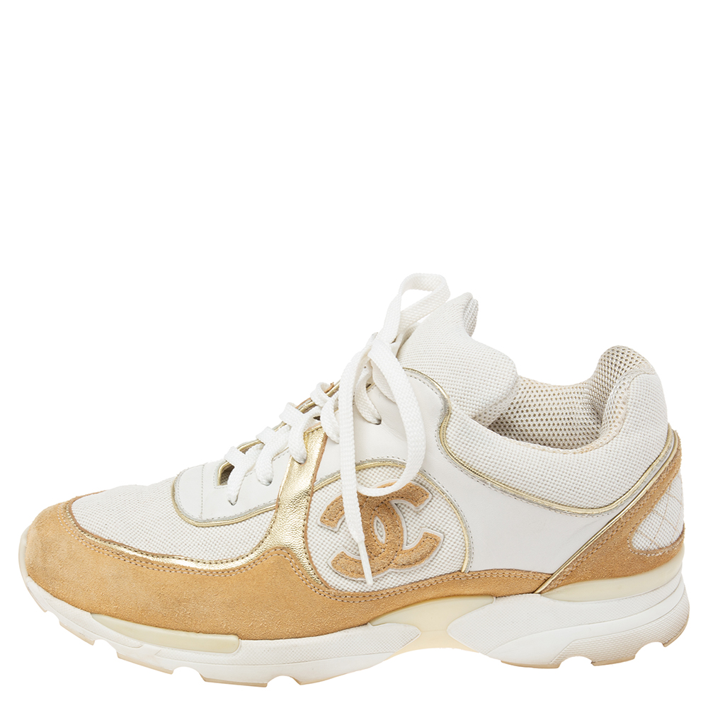 

Chanel Tri-Color Canvas, Leather and Suede CC Low-Top Sneakers Size, White